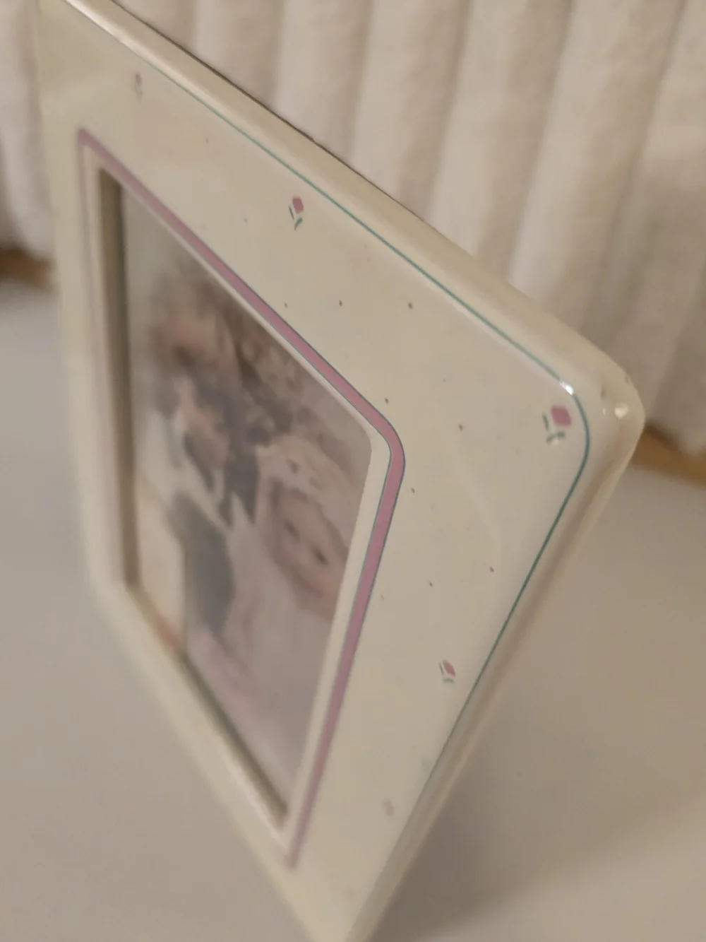NWOB Vintage Terragraphics Ceramic Floral 4x6 Photo Frame Cottagecore